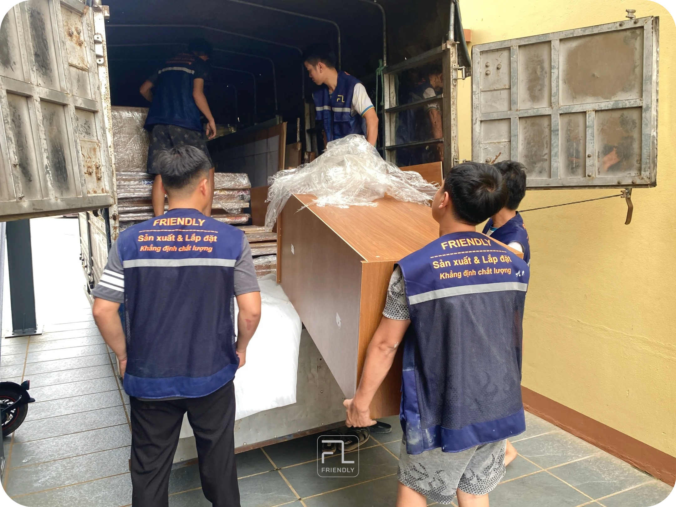 Cam kết hợp tác từ FRIENDLY - xưởng sản xuất nội thất tại Hà Nội